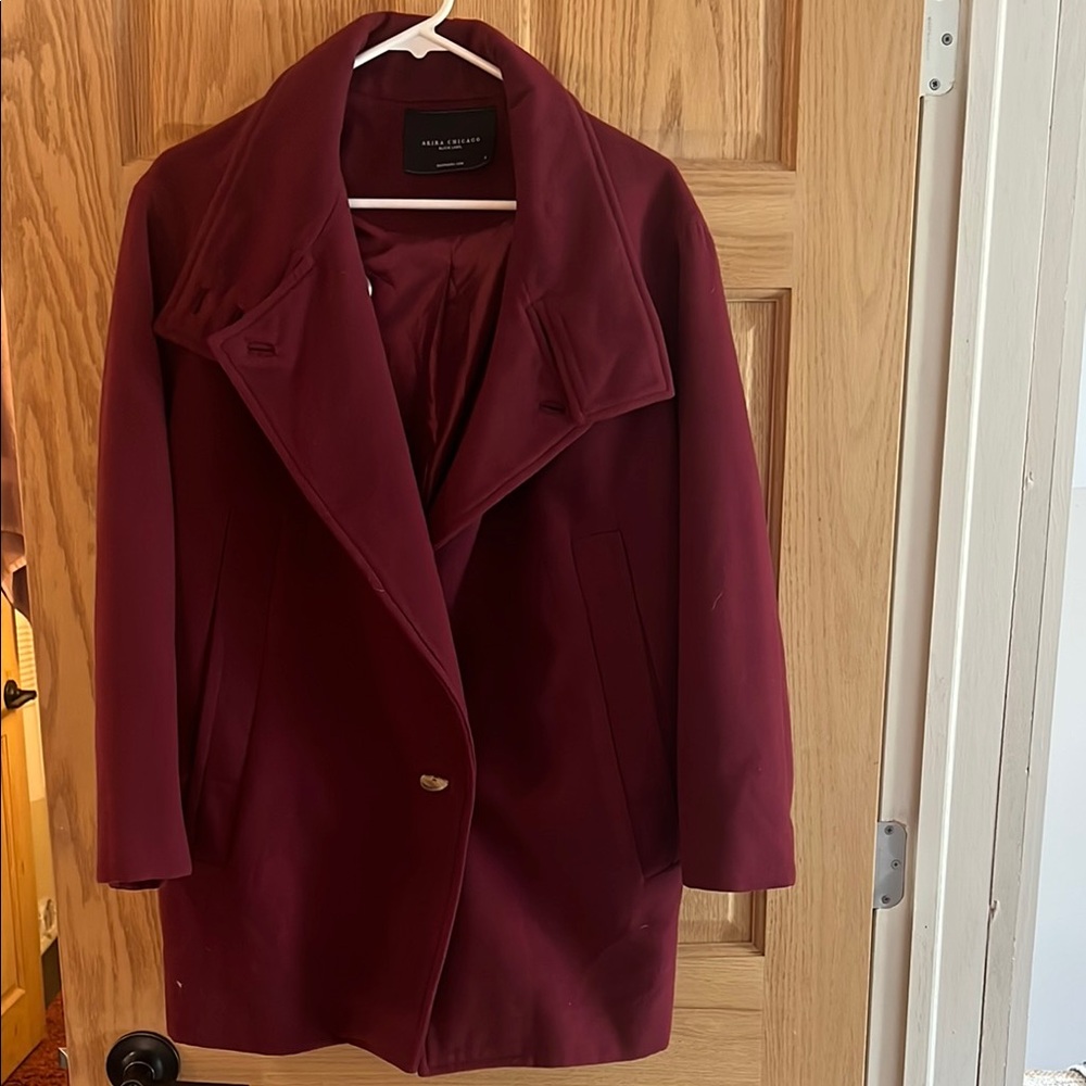 Akita Chicago Elegant Burgundy Women's Coat